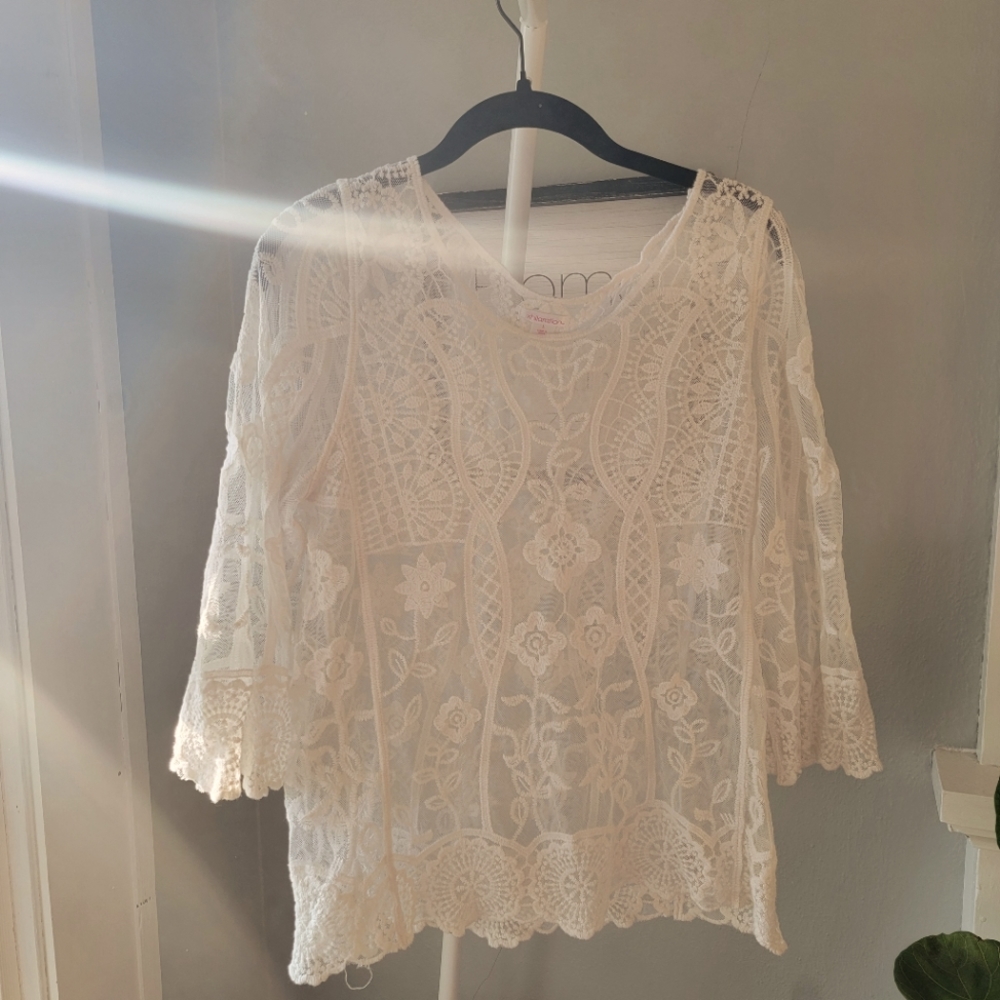 Lace shirt